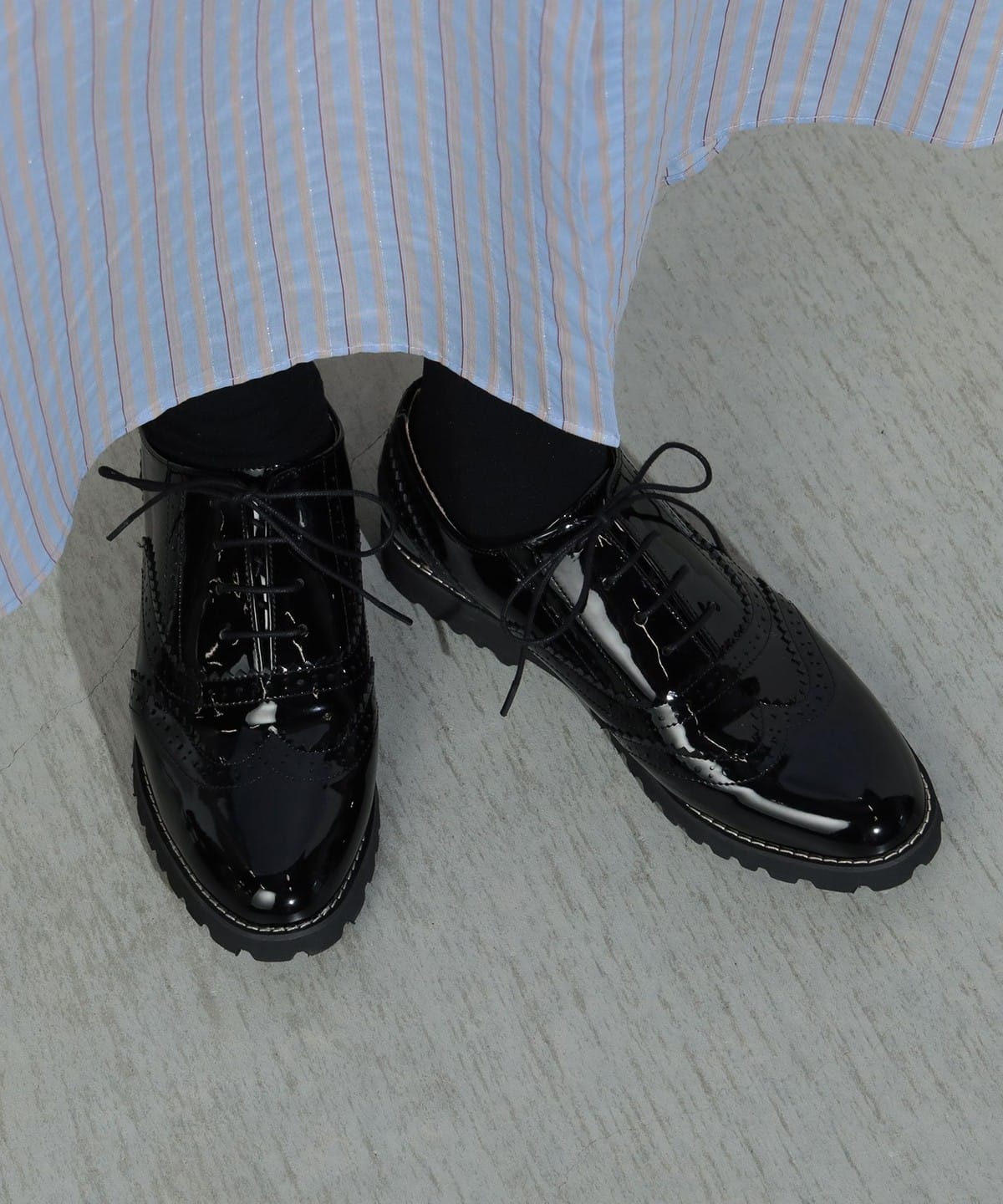 レースアップ マニッシュシューズ(22.5 24.5cm) シューズ WOMEN BLKエナメル S レースアップ マニッシュシューズ(22.5 24.5cm) シューズ WOMEN BLKエナメル S