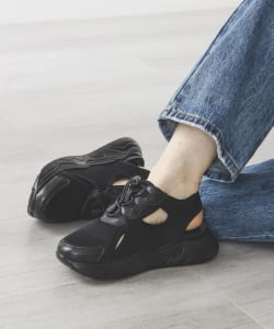 ミュール スニーカーサンダル