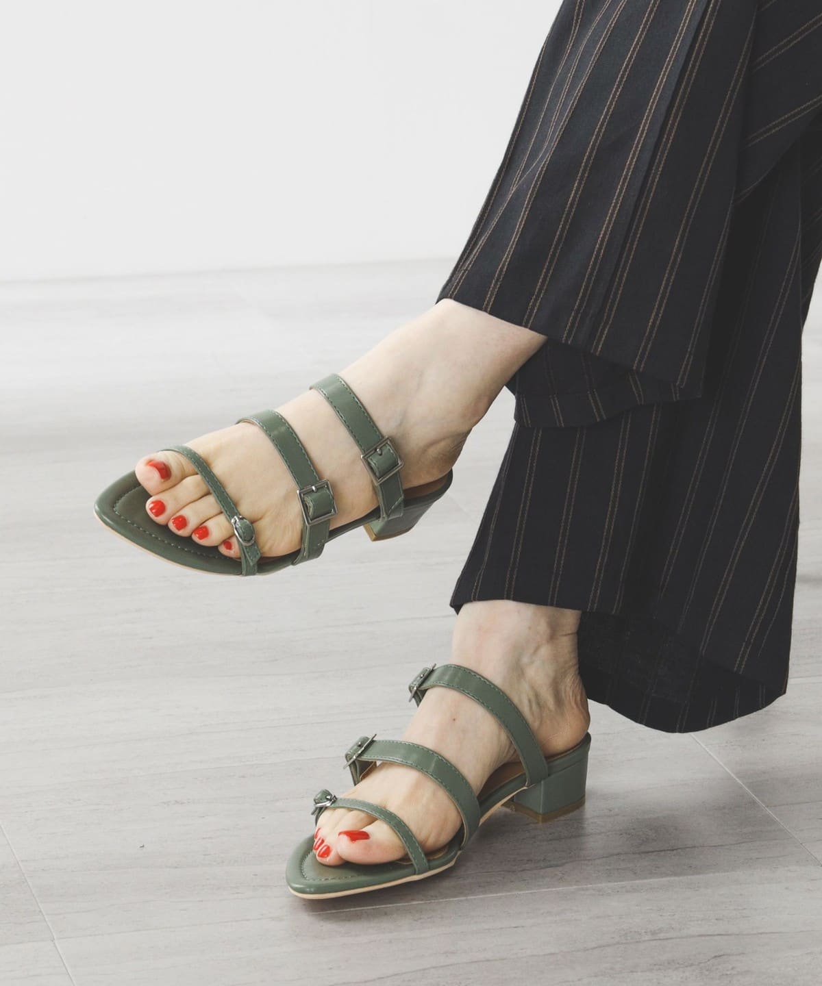 トリプルストラップ サンダル シューズ WOMEN GREEN S トリプルストラップ サンダル シューズ WOMEN GREEN S