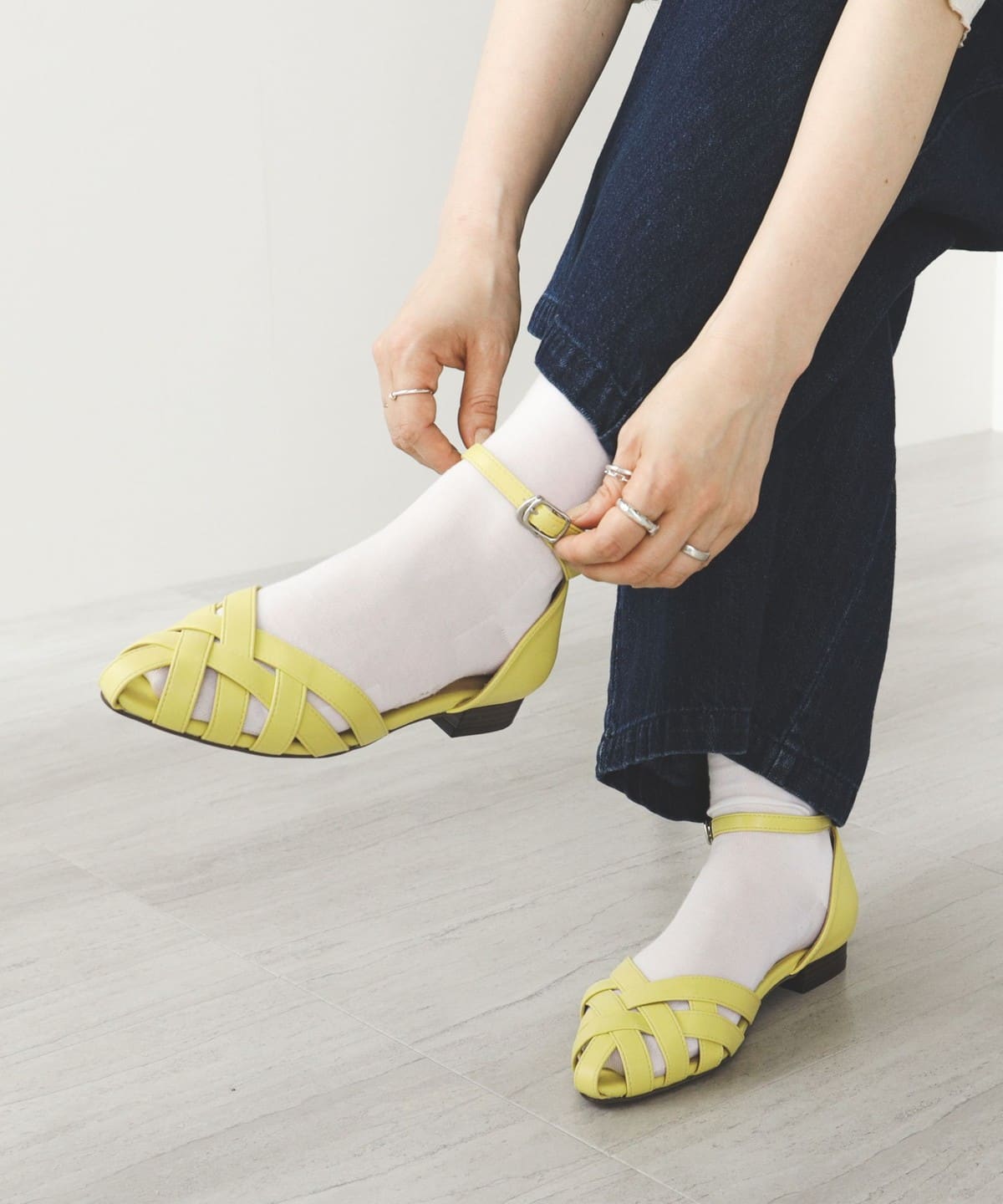 クロス編み ストラップサンダル(22.5 24.5cm) シューズ WOMEN LIGHT?YELLOW M クロス編み ストラップサンダル(22.5 24.5cm) シューズ WOMEN LIGHT?YELLOW M
