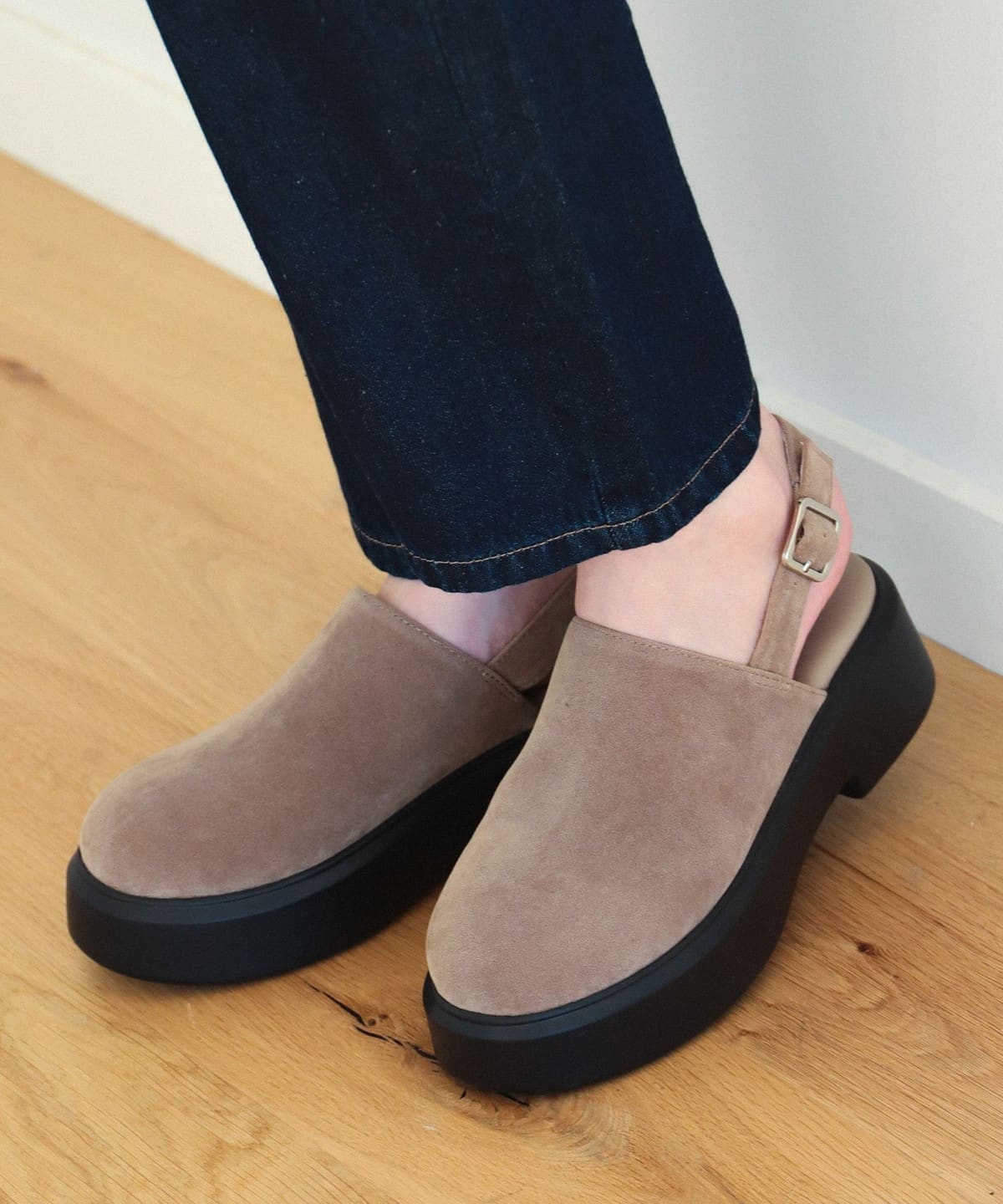フェイクスエード ストラップサボ(22.5 24.5cm) シューズ WOMEN BEIGE L フェイクスエード ストラップサボ(22.5 24.5cm) シューズ WOMEN BEIGE L