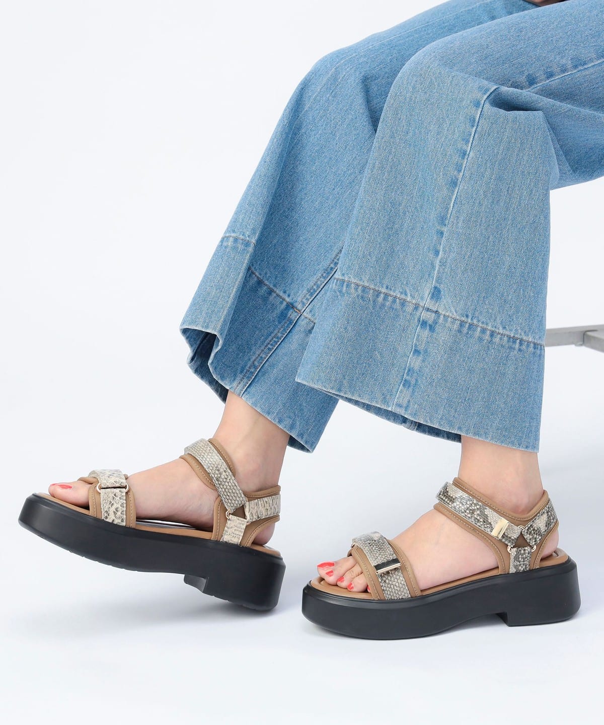 ダブルベルト 厚底 スポーツサンダル (22.5 24.5cm) シューズ WOMEN PYTHON L ダブルベルト 厚底 スポーツサンダル (22.5 24.5cm) シューズ WOMEN PYTHON L
