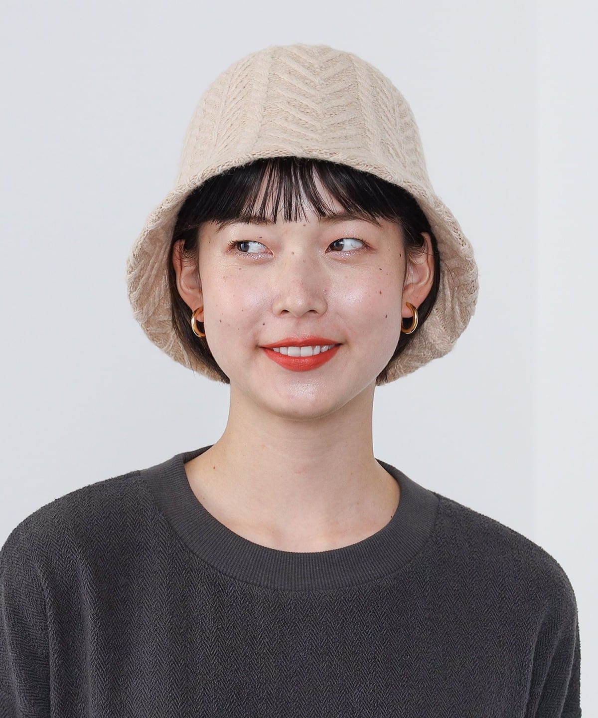 ケーブル ラウンド ハット 帽子 WOMEN IVORY ONE SIZE ケーブル ラウンド ハット 帽子 WOMEN IVORY ONE SIZE