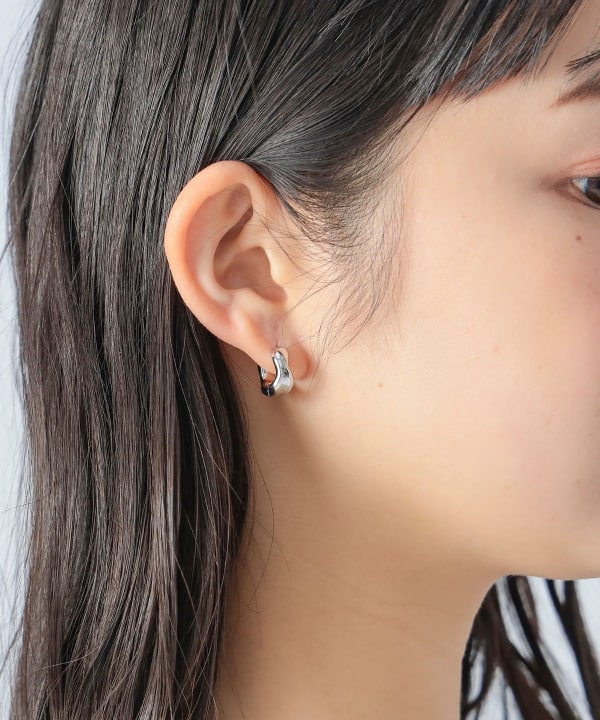 BEAMS HEART（ビームス ハート）リップリング フープピアス