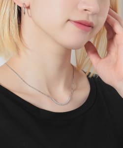 ライン ネックレス