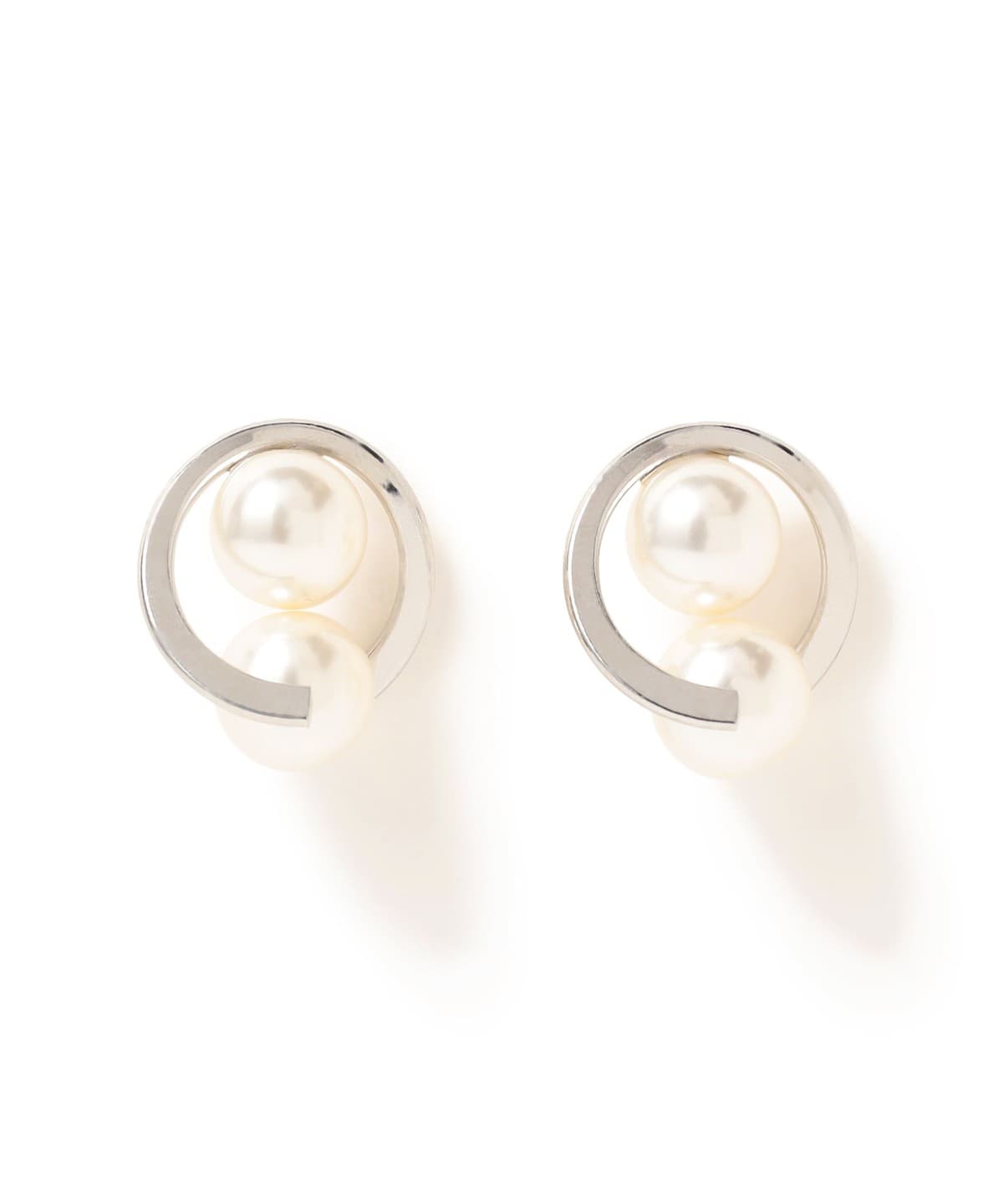 サークル2粒 フェイクパール ピアス アクセサリー WOMEN SILVER ONE SIZE サークル2粒 フェイクパール ピアス アクセサリー WOMEN SILVER ONE SIZE
