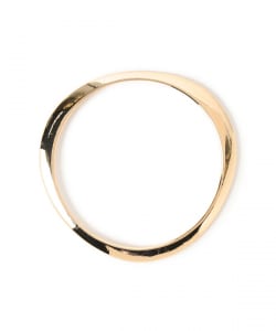 プレーン バングル