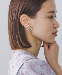 BEAMS HEART / フェイクパール ドームイヤリング