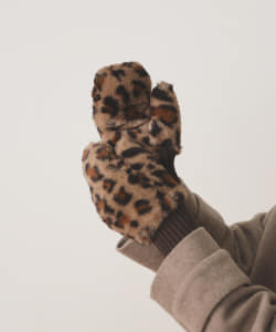 BEAMS HEART / フェイクファー ミトン