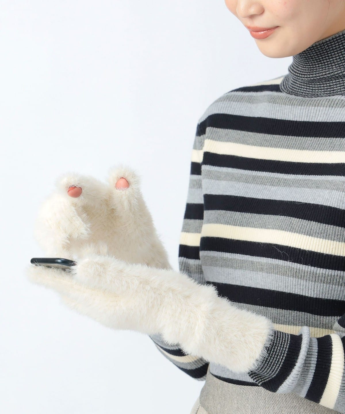 v[g t t@[ O[u t@bVG WOMEN IVORY ONE SIZE