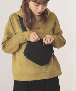 BEAMS HEART / 中綿 スクエア ショルダーバッグ