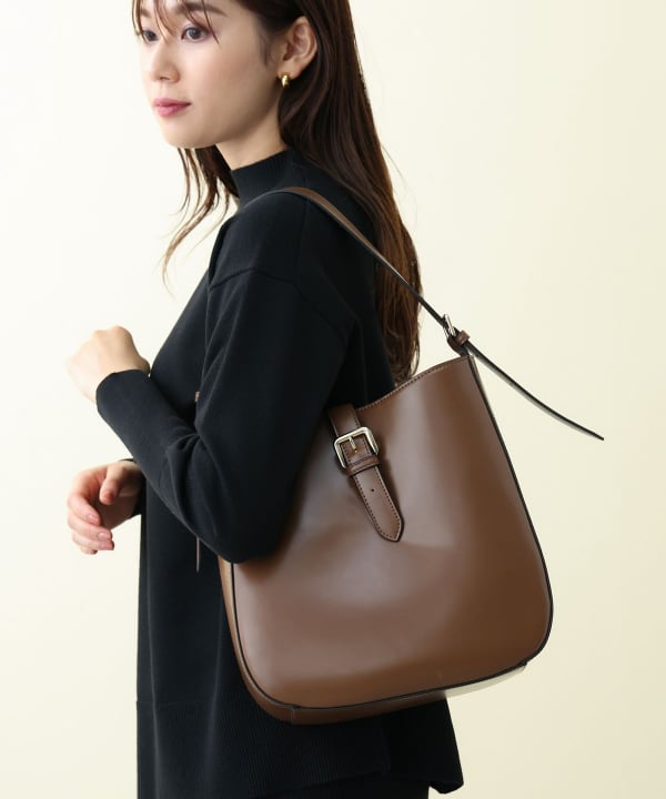 BEAMS HEART（ビームス ハート）バックルハンドル トートバッグ