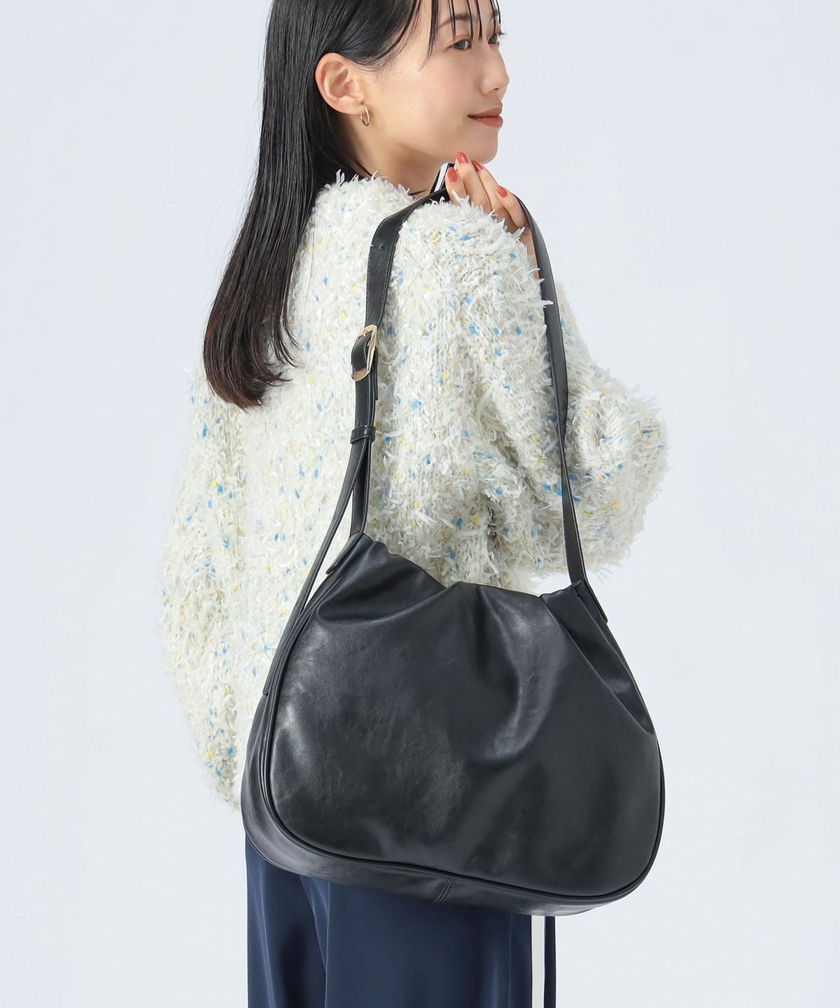 スラウチ ギャザー ショルダー バッグ WOMEN BLACK ONE SIZE