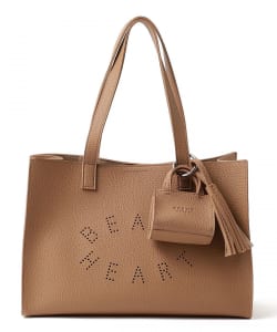 パンチングロゴ チャーム付き トートバッグ