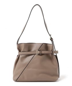 細ベルト トートバッグ