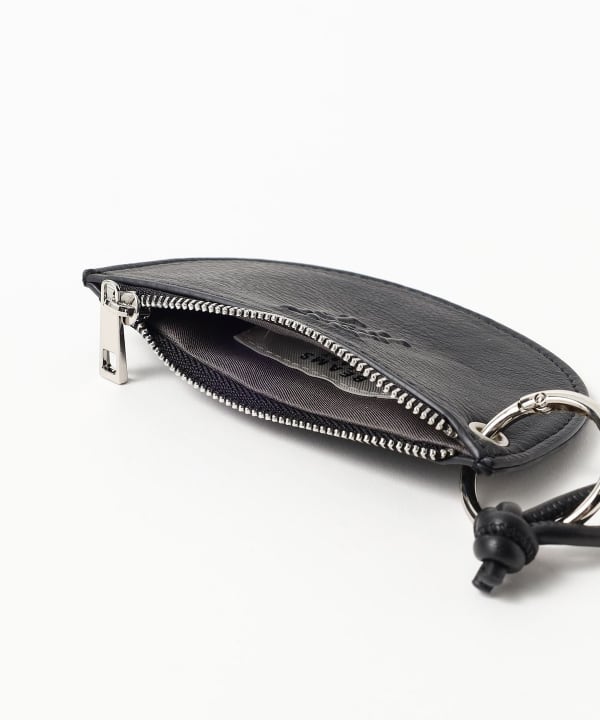 Pouch & comb charm