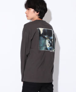 BeAMS DOT / バックフォトプリント ロングTシャツ