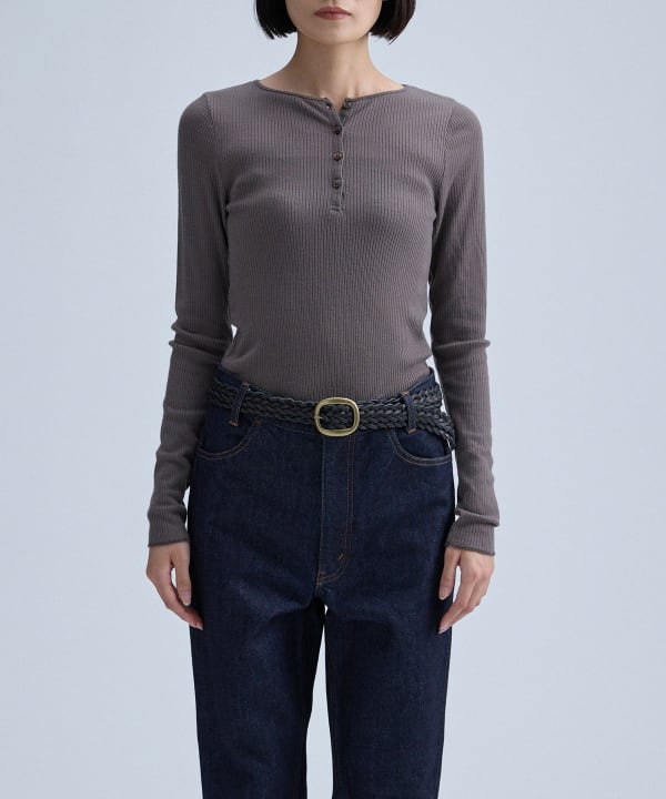 Ribbed Henley Pullover Model：H170 B76 W59 H86　Size：38(M)