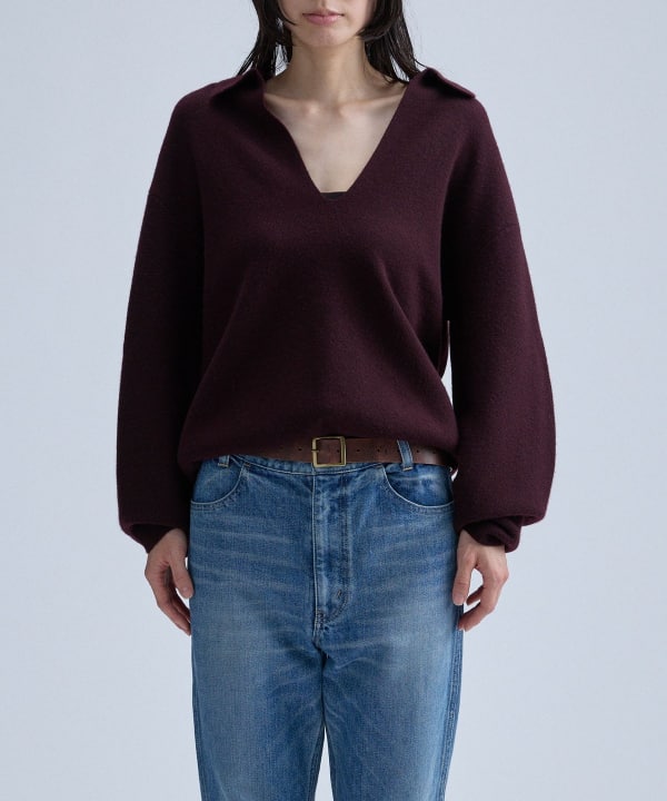 V-neck Knit Model：H170 B83 W60 H87　Size：ONE SIZE