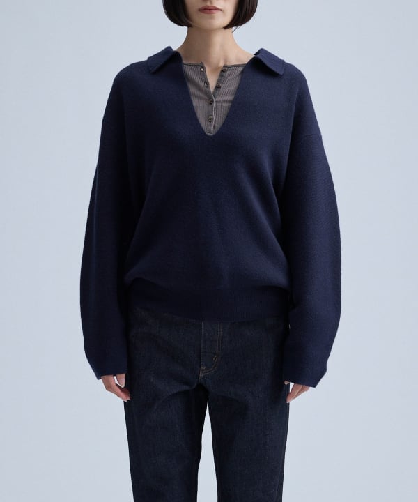 V-neck Knit Model：H170 B76 W59 H86　Size：ONE SIZE