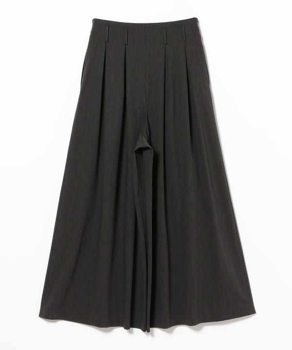 Multi Tuck Trousers
