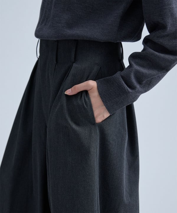 Multi Tuck Trousers
