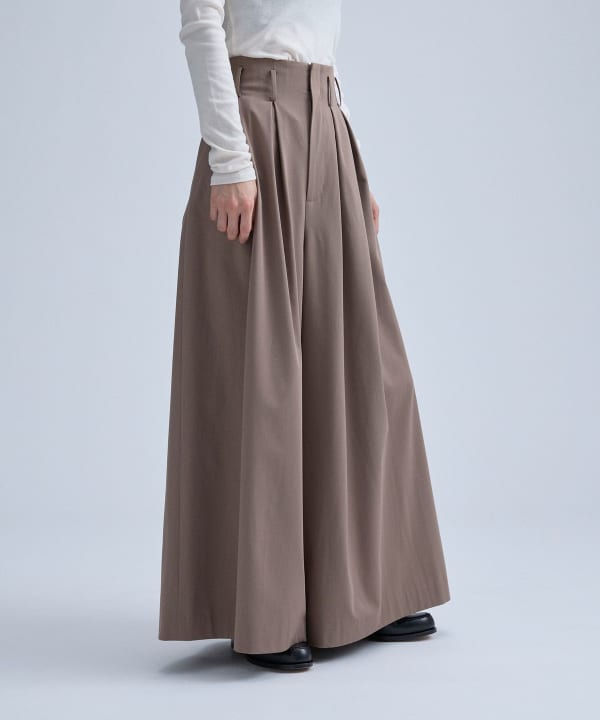 Multi Tuck Trousers