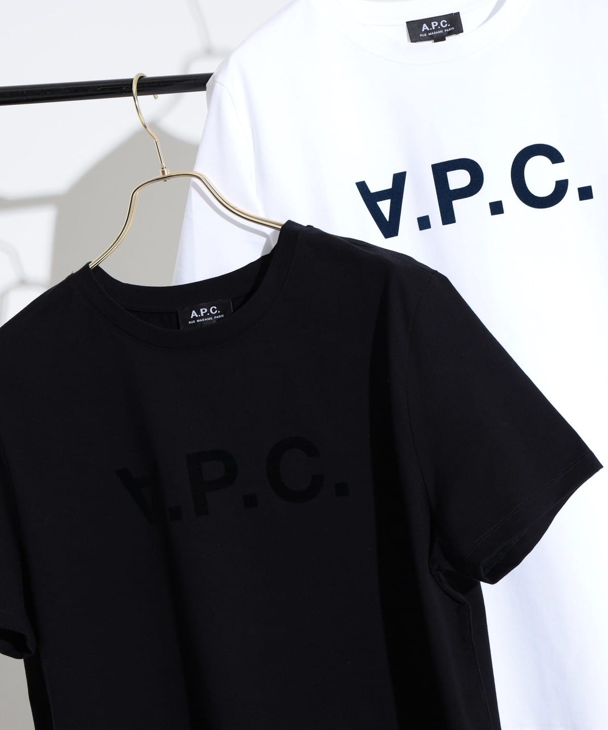 BEAMS LIGHTS（ビームス ライツ）A.P.C. / 『V.P.C.』 Tシャツ（T