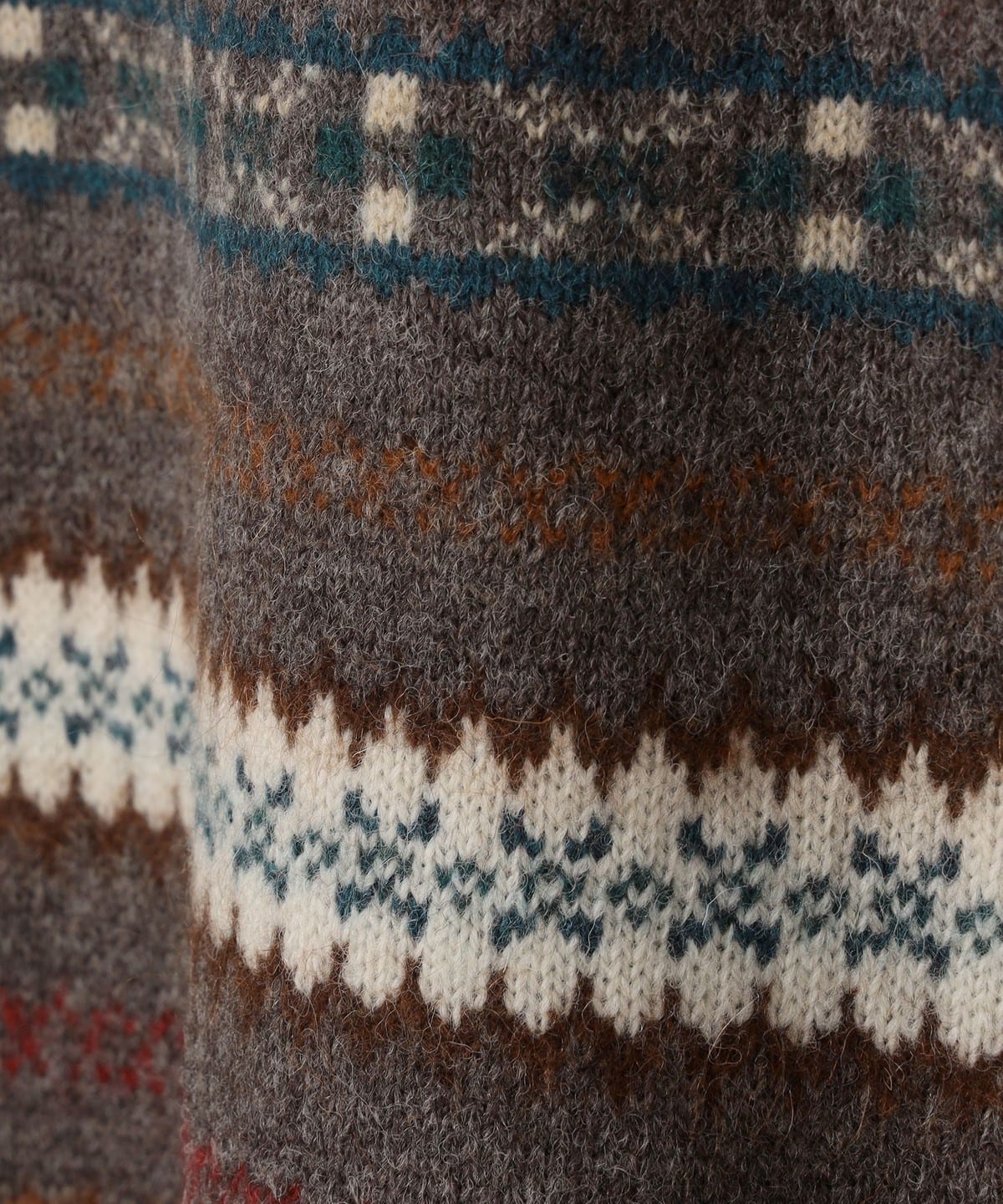 BEAMS LIGHTS BEAMS LIGHTS BEAMS LIGHTS / Fair Isle V-neck knit