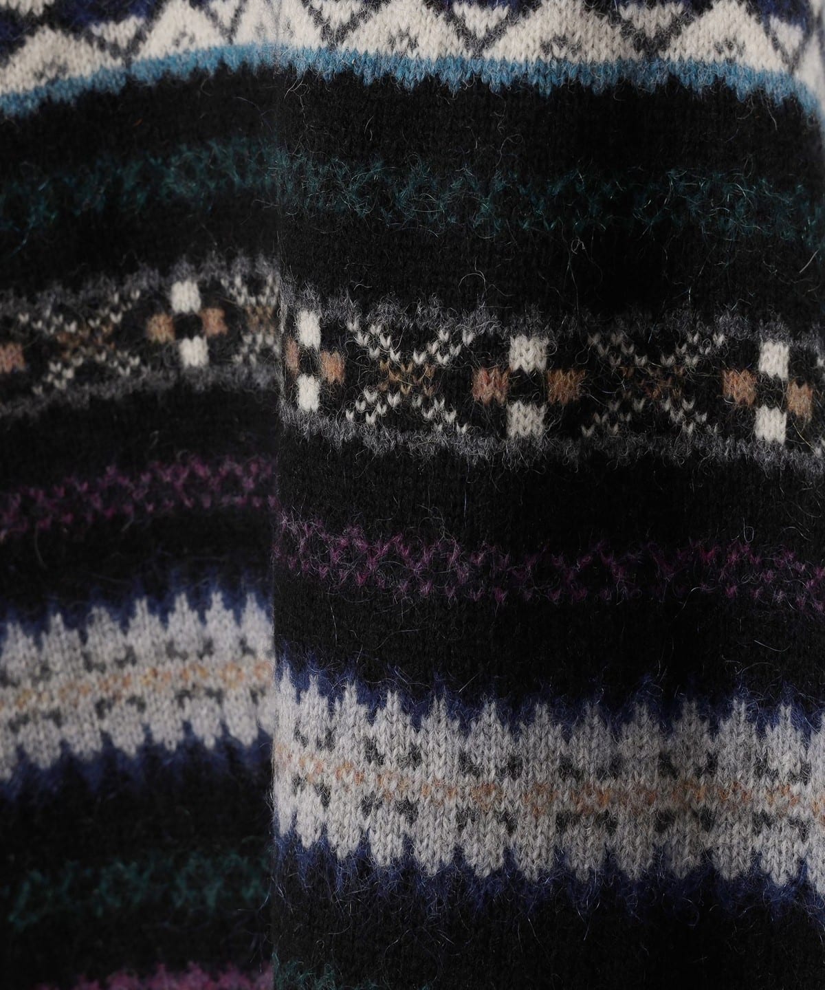 BEAMS LIGHTS BEAMS LIGHTS BEAMS LIGHTS / Fair Isle V-neck knit