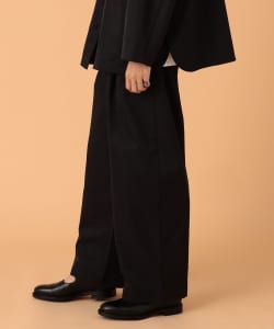 BEAMS LIGHTS / テックコットン ワイドパンツ