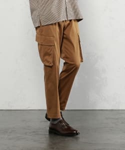 ▲BEAMS LIGHTS / ストレッチ クロップド カーゴパンツ