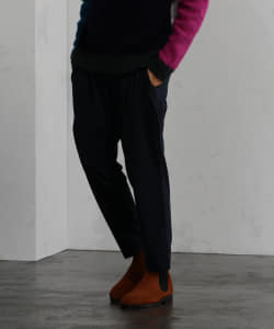 ▲BEAMS LIGHTS / SOLOTEX(R) 2プリーツ イージーパンツ