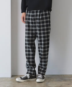 BEAMS LIGHTS / ウーリー ストレッチ イージースラックス