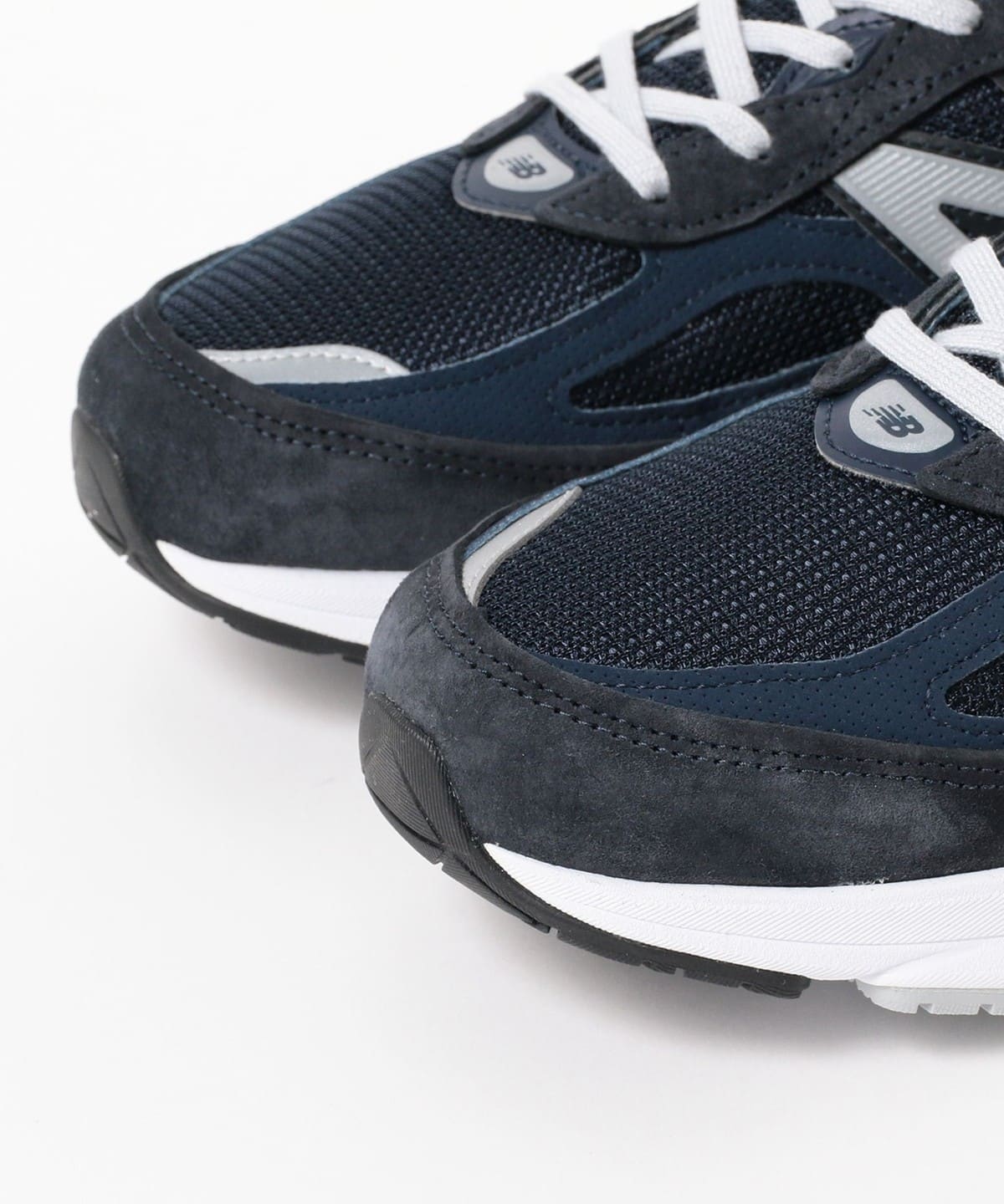 BEAMS LIGHTS（ビームス ライツ）NEW BALANCE / M990 NV6（シューズ