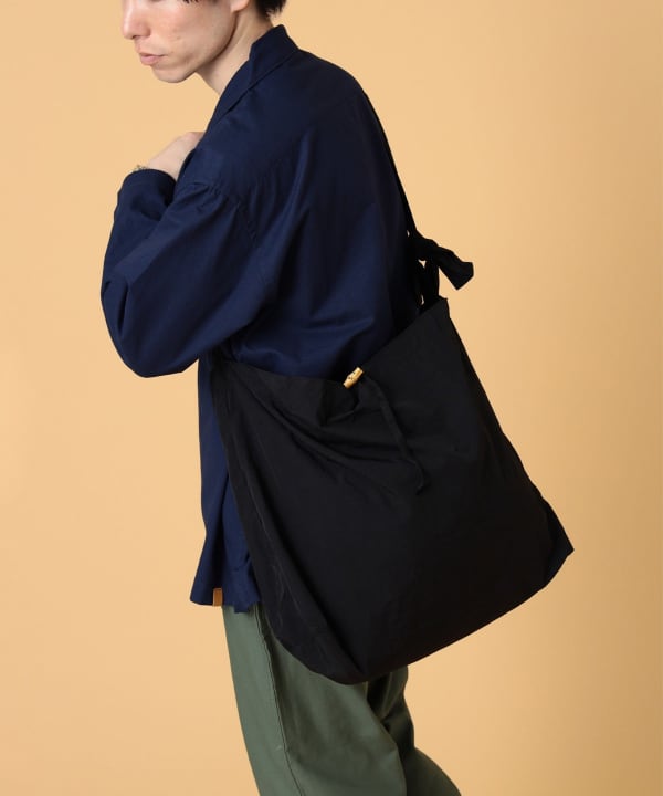 BEAMS ショルダーバッグ