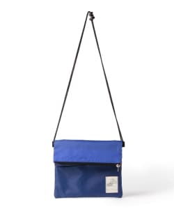 ▲BEAMS LIGHTS / マルチポケットサコッシュ