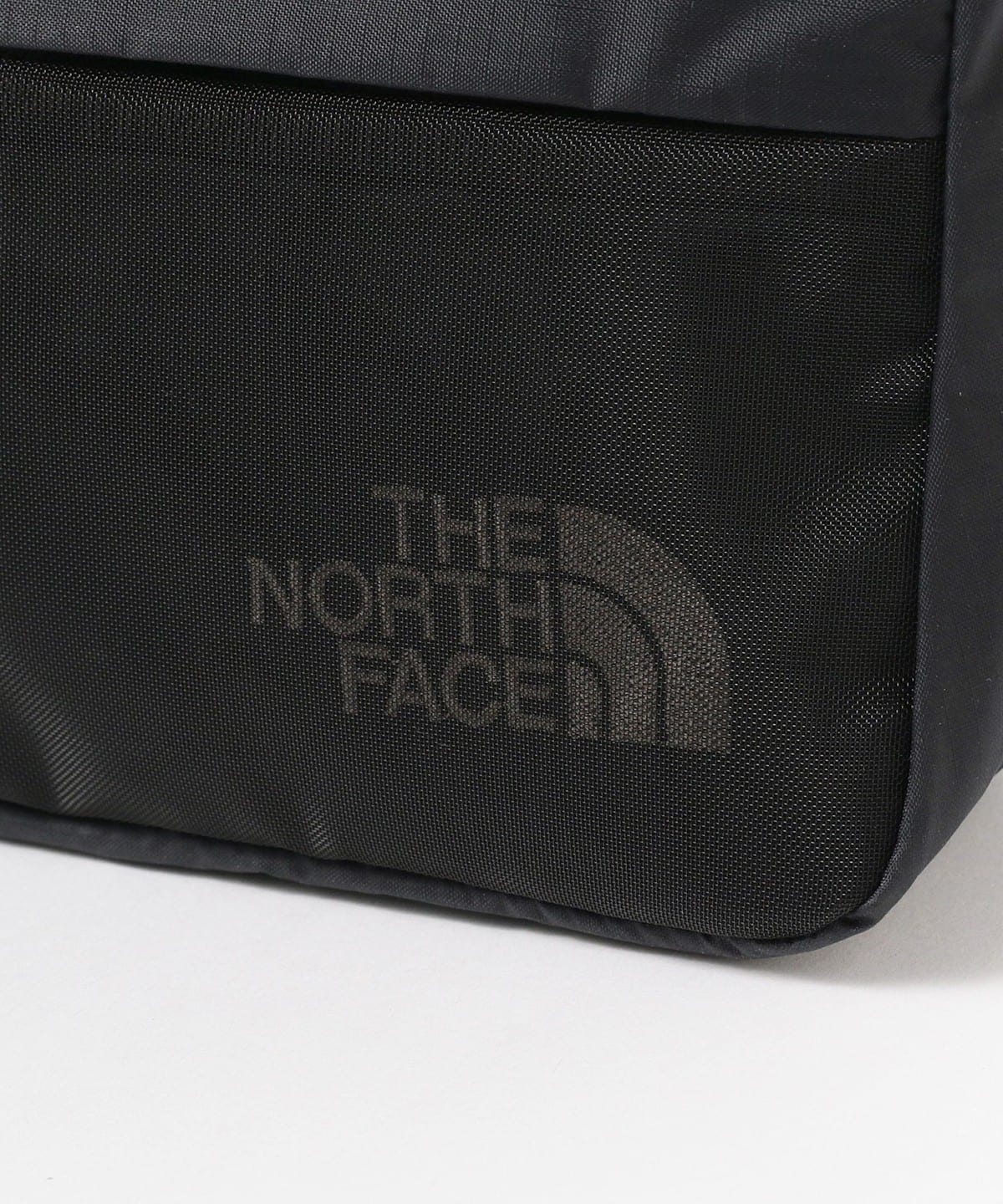 BEAMS LIGHTS（ビームス ライツ）THE NORTH FACE / グラムポーチS