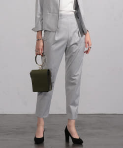 BEAMS LIGHTS / 後ろゴム テーパードパンツ