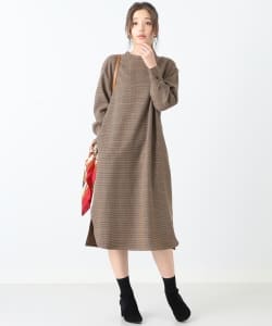 BEAMS LIGHTS / 千鳥柄クルーネック ロングワンピース