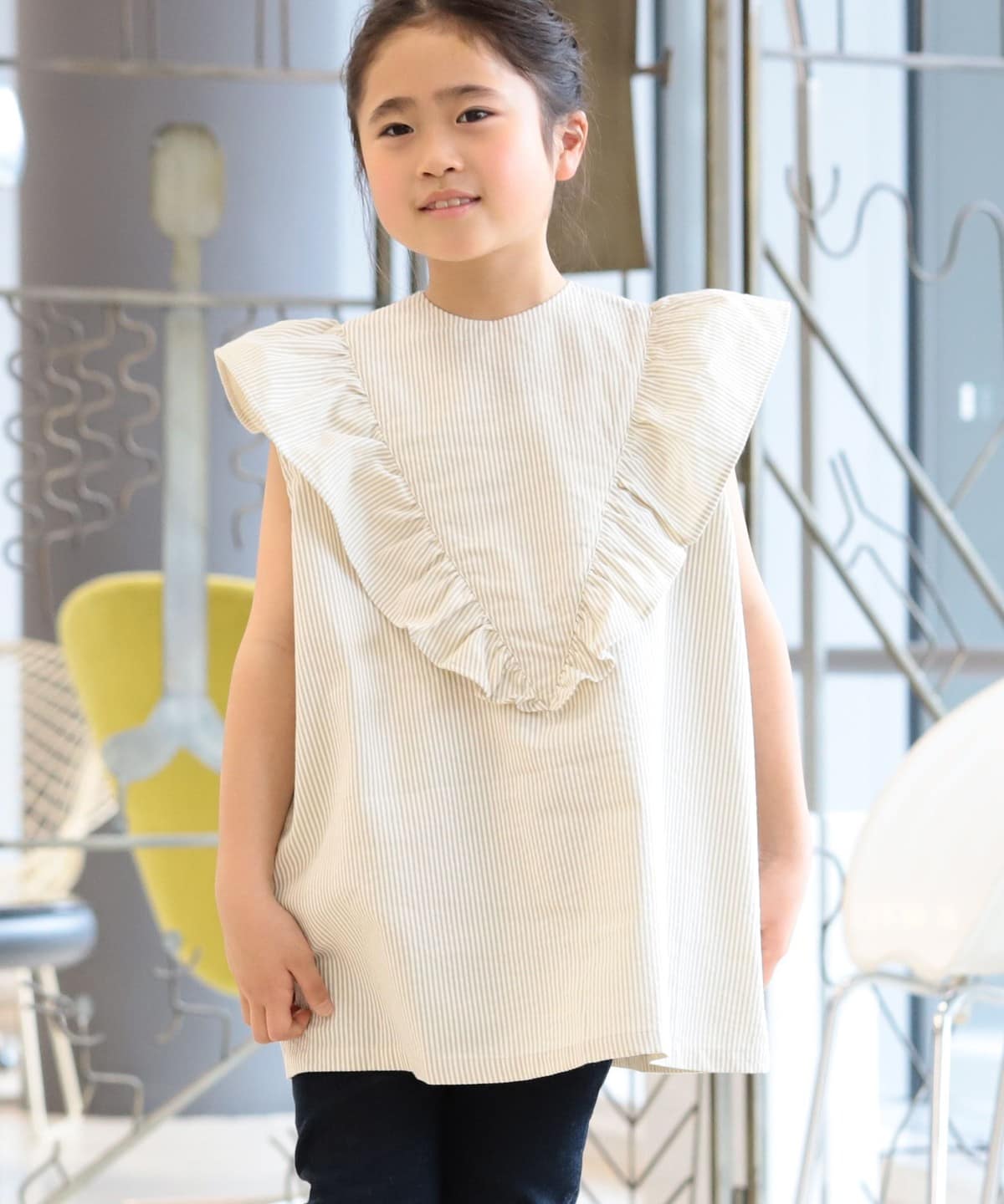 kiky キキー / ビッグフリル ブラウス (80 120cm) シャツ・ブラウス GREY M(100-110) kiky キキー / ビッグフリル ブラウス (80 120cm) シャツ・ブラウス GREY M(100-110)