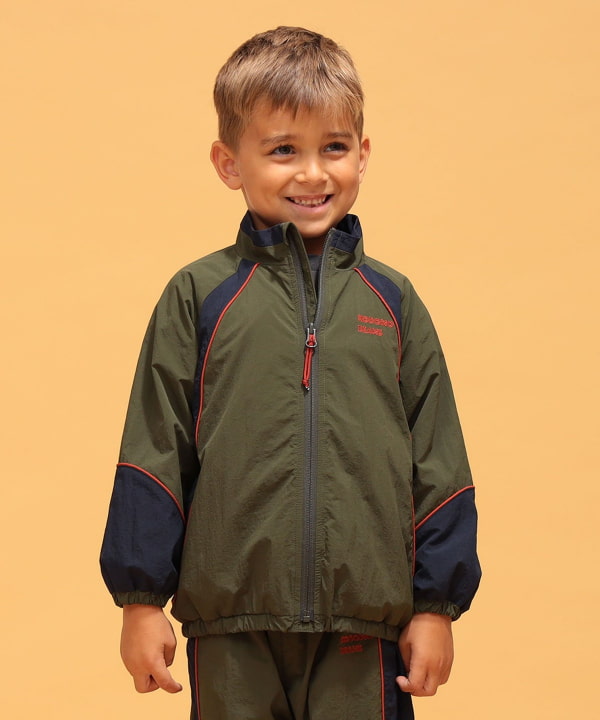 尼龍軌道外套2026FW (90~140cm) Model:H113 (cm) Size:110