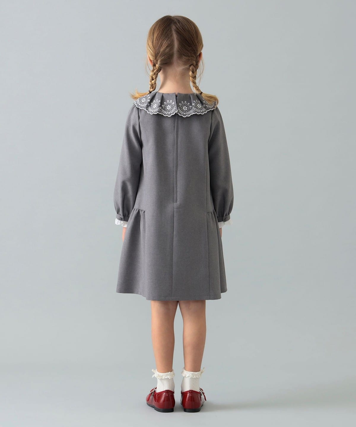 こちらは、あっつんです。こどもビームス　セレモニーワンピース こども ビームス（こども ビームス）セレモニー センター