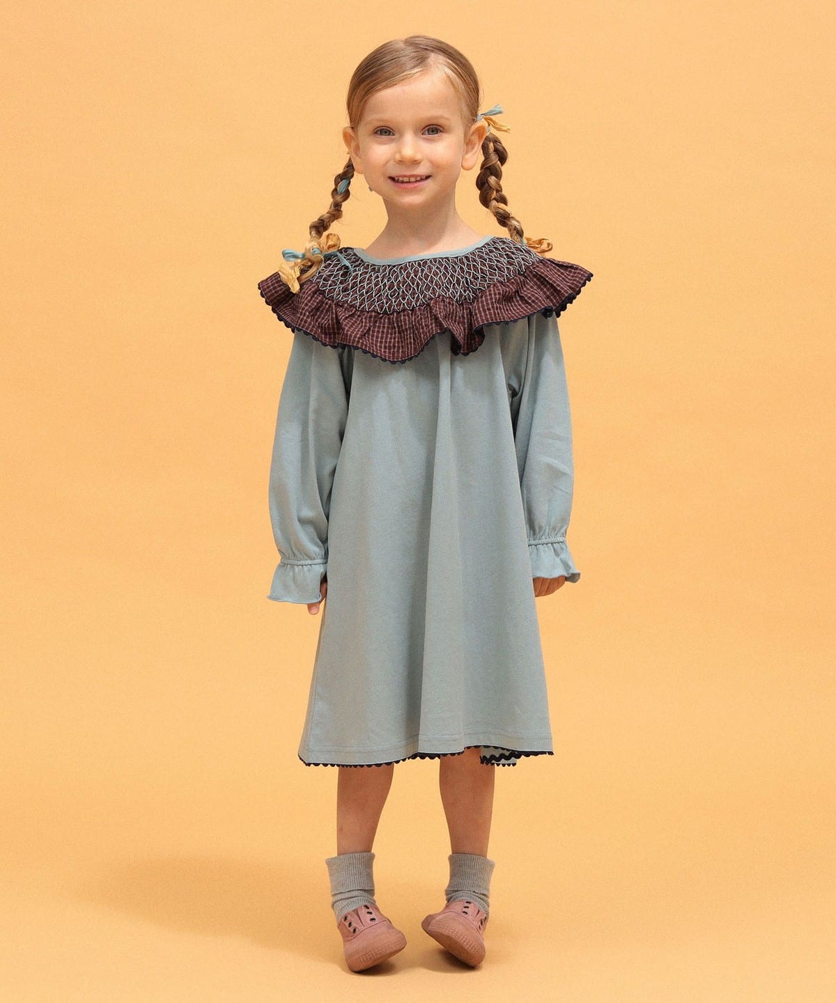 こども ビームス（こども ビームス）スモッキングフリルカラー