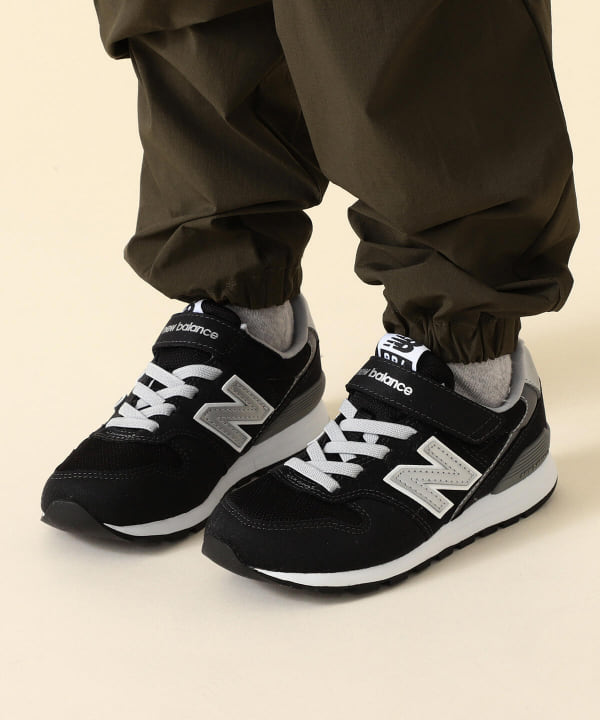 NEW BALANCE ライフスタイル グレー 17 まどお YV996