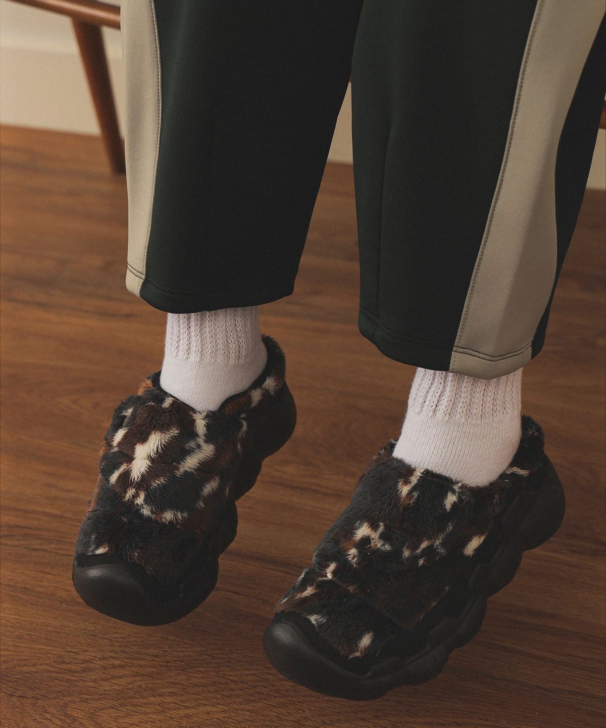 KEEN L[ / nCpEU[ bv Xb| 2025FWi15 22cmj V[Y 1031408/12 BLACK/JAVA 17