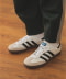 Cloud White/Core Black/Gum