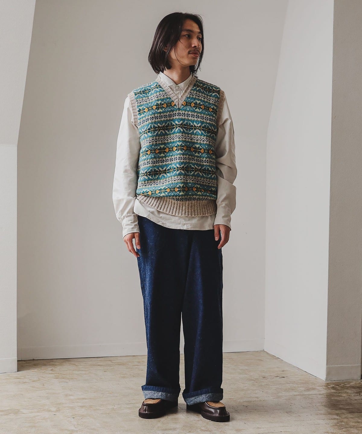 al0509さま専用✩.*˚ AZUL BY MOUSSY | ラメフェザーVネックニットベスト (カーディガン