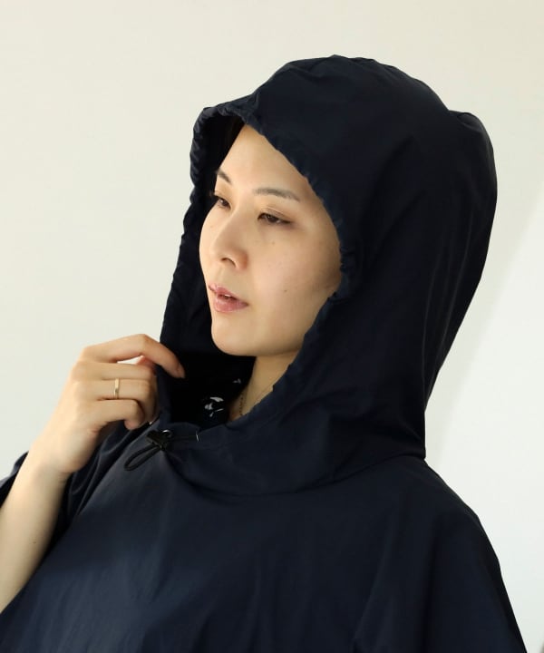 【別注】小松マテーレ / ダントツ撥水(R) ポンチョ ※商品の色味は白背景商品単体で撮影した画像をご参照ください。