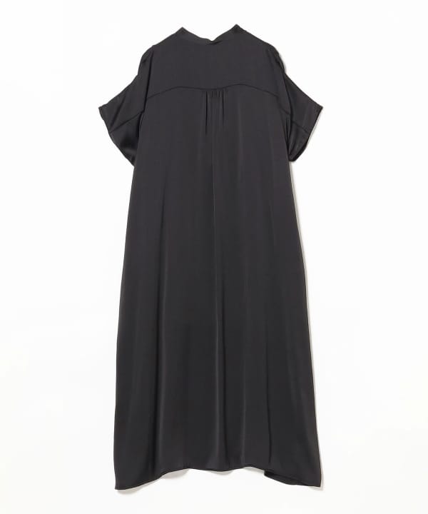 ダリア dahl'ia フリルネック コットンロングワンピース 黒 楽天市場】ダリア dahl'ia ドット フリル切替え ワンピース DOP